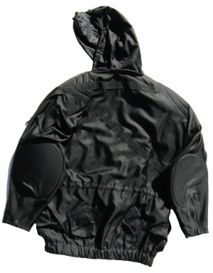 r60bks.jpg (4504 bytes)