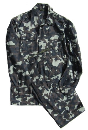 uk8as.jpg (5071 bytes)