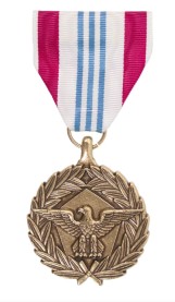 usm15s.jpg (3821 bytes)