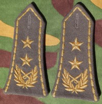 yugsb5s.jpg (49136 bytes)