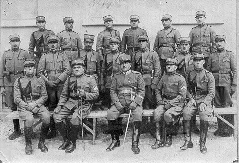 yu297.jpg (150657 bytes)